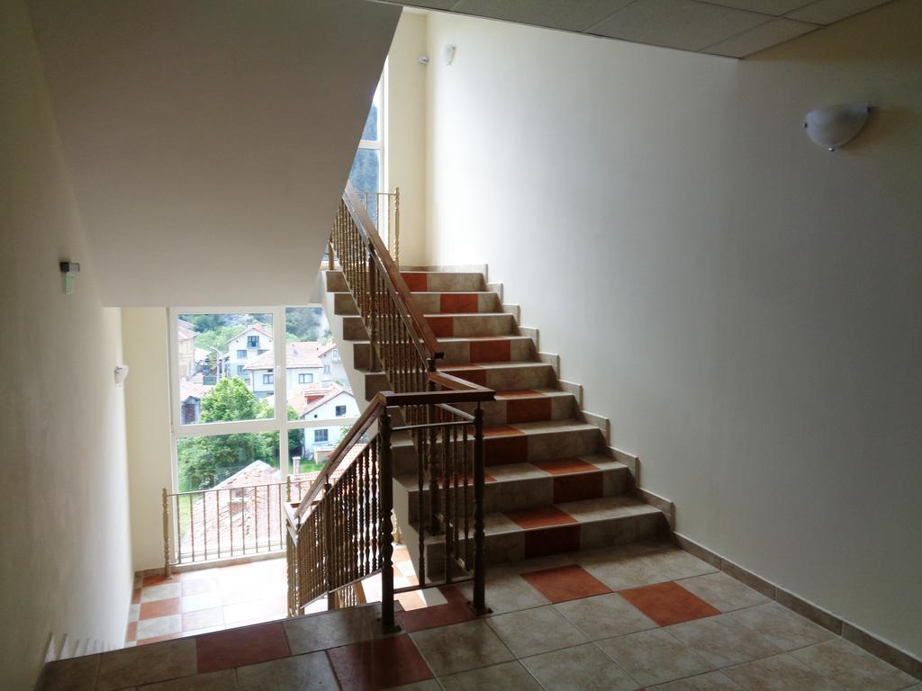 Sa Services Private Apartments, Eagle Rock Complex 벨리 이스카르 외부 사진