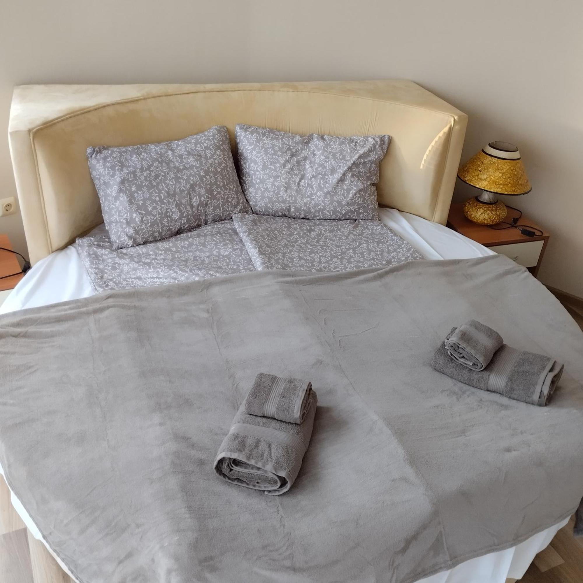 Sa Services Private Apartments, Eagle Rock Complex 벨리 이스카르 외부 사진
